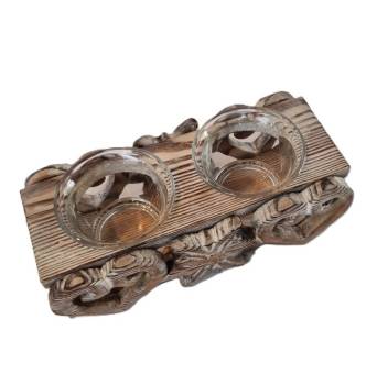 Rustikaler Teelichthalter aus Holz